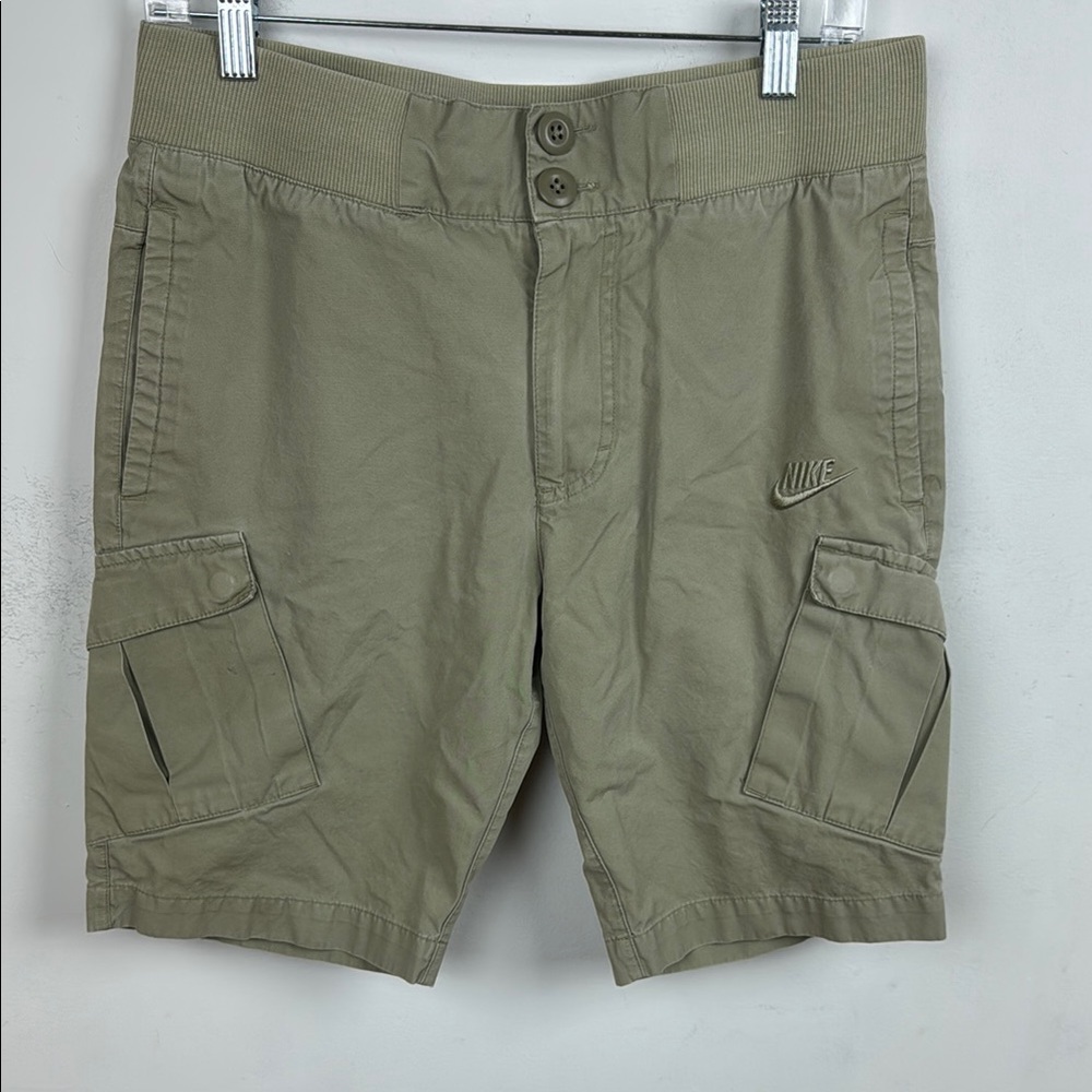Nike Green Cargo Shorts